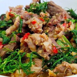 แกงอ่อมเนื้อเสือร้องไห้ ไม่ขม