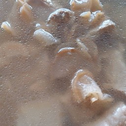 ต้มกระดูกหมูไชโป้