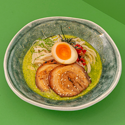 เพสโต้มิโซะชาชูอุด้ง