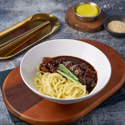 จาจังมยอน