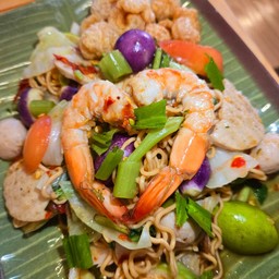 ตำมาม่ากรุงเก่า