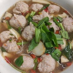 ต้มแซ่บหมูเด้ง