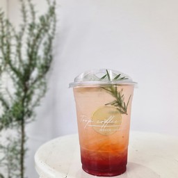 สตอเบอร์รี่โซดา