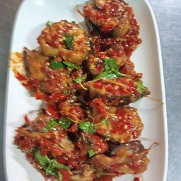 ดุกนาผัดกะเพรา