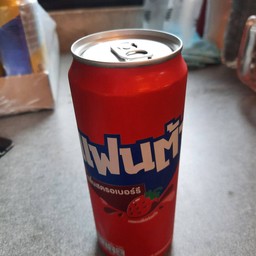 แฟนต้าน้ำแดงRed