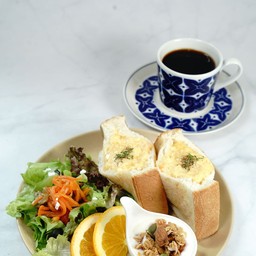 Cheese Scramble Eggs Sandwich Set