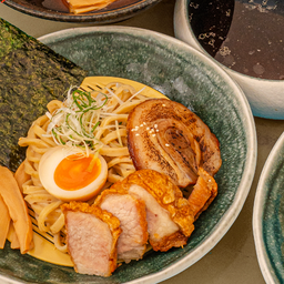 บูตะทรัฟเฟิลโชยุ