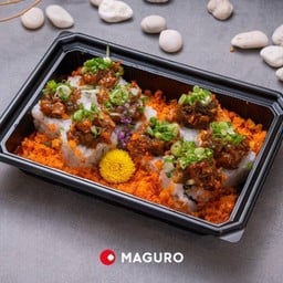 Crunchy Salmon Maki (8 pcs.)