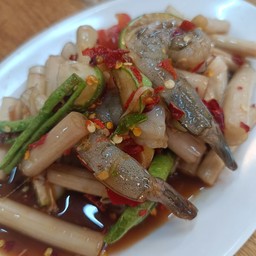 ตำไหลบัวหมูยอกุ้งสด