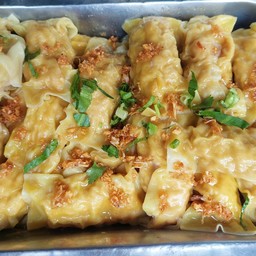 เกี๊ยวหมูเด้งตัวล่ะ10บาท