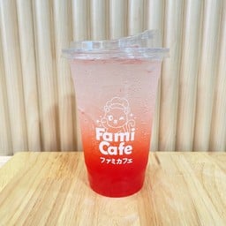 สตรอว์เบอร์รี่โซดา