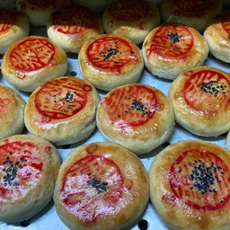 เปี่ยะ รวมไส้ 3 นิ้ว กล่องละ4 ชิ้น