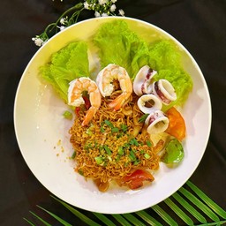 มาม่าผัดต้มยำ