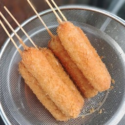 ใส้กรอกหนังกรอบชุปเกร็ดขนมปัง