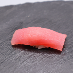 (GS13) Tuna Sushi (1P)