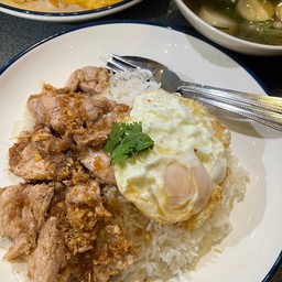 มาม่าต้มยำ ข้าวตามสั่ง by ปานรินทร์