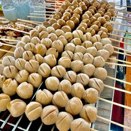 ลูกชิ้นปิ้ง 5 ไม้