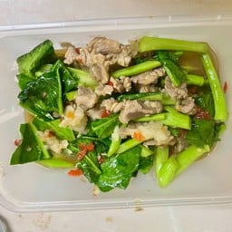 คะน้าเนื้อน้ำมันหอย
