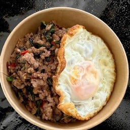 กะเพราบ้านลุง