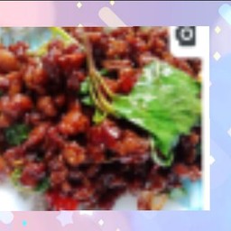 กะเพราหมูสับ(กับข้าว)