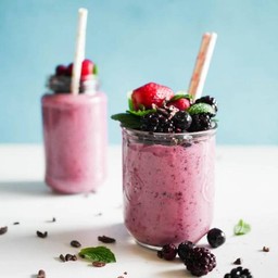 มิกซ์เบอร์รี่สมูทตี้