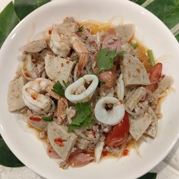 ยำวุ้นเส้น รวมมิตร ทะเล