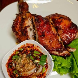 ไก่ย่างคลุกฝุ่น