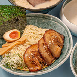 ชาชูทรัฟเฟิลทงคัตสึ