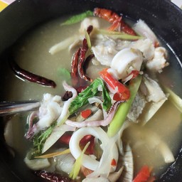 โป๊ะแตกทะเล