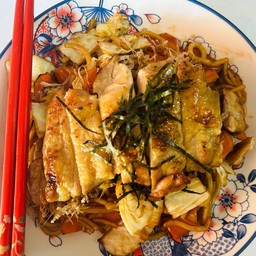 ยากิโซบะไก่
