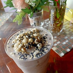 ถั่วห้าสีปั่นน้ำผึ้ง