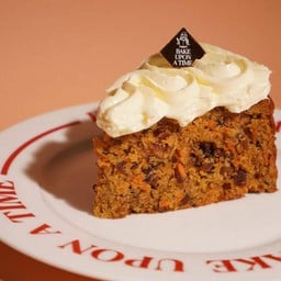 Carrot cake (เค้กแครอท)