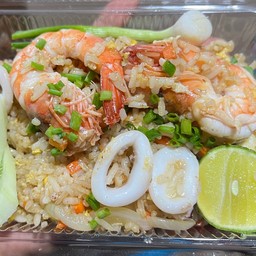 ข้าวผัดทะเล
