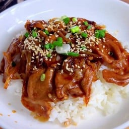 (ร้านบ้านๆ)อาหารตามสั่ง&ของทานเล่น&น้ำ