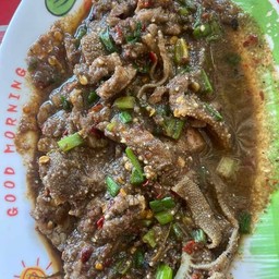 ก้อยขมเนื้อ(คั่ว)สุก