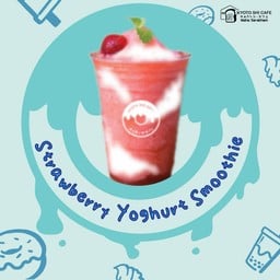 สตรอว์เบอร์รี โยเกิร์ต สมูทตี้