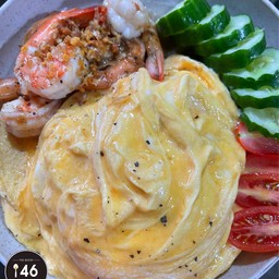 ข้าวไข่ข้นกุ้งกระเทียม