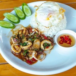 ก๋วยเตี๋ยวเรืออยุธยา สะพานสี่ ข้างปั๊ม ปตท-ห้วยปราบ
