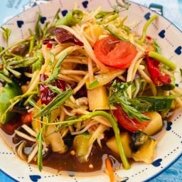 ตำสาแหลก(ตลับทอง) ปากซอยตลับทอง2