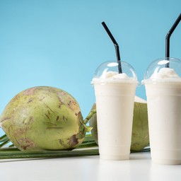 มะพร้าวนมสดปั่น หอมหวานมัน สดชื่น