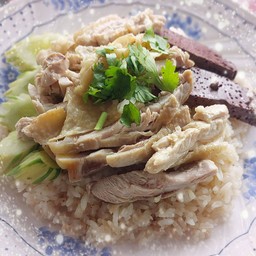 ข้าวมันไก่ต้ม