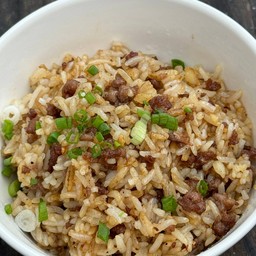 ข้าวผัดมันเนื้อวากิวสับ