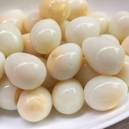 ใข่นกกระทาต้ม