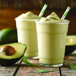 อะโวคาโดนมสดปั่น