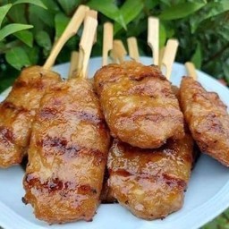 ไก่ปิ้งนมสด 2  ไก่ 5 ไม้