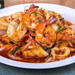 ผัดพริกเผากับข้าว ทะเล,รวมมิตร