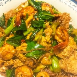 เส้นหมี่ผัดซีอิ๊วทะเล