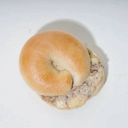 Tuna cheese bagel