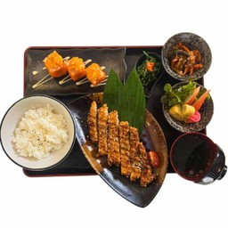 เซทหมูทอดทงคัตสึ