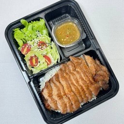 ข้าวหมูอบ